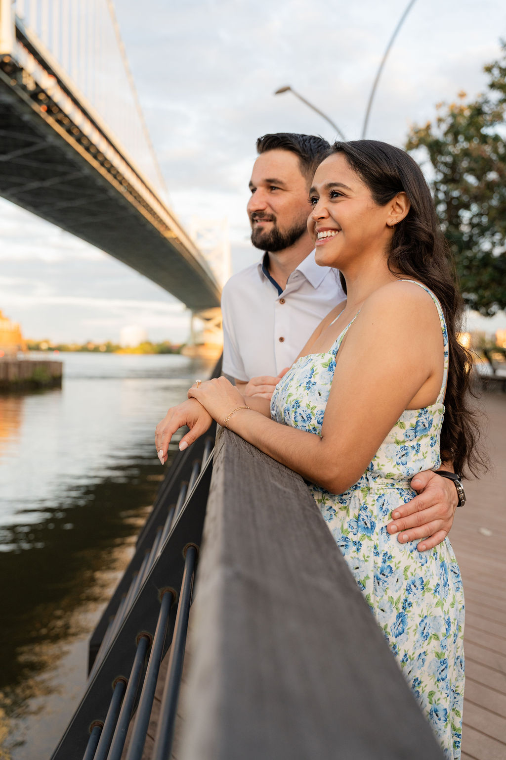 Kate and Taylor engagement photo